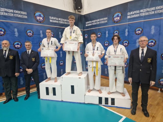 7cd134c0-85ea-49d4-9594-9d796e4bfe74